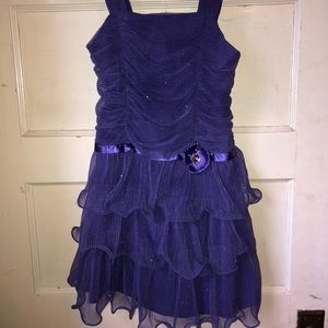 Girls sparkle party dress size 8 Amy’s closet